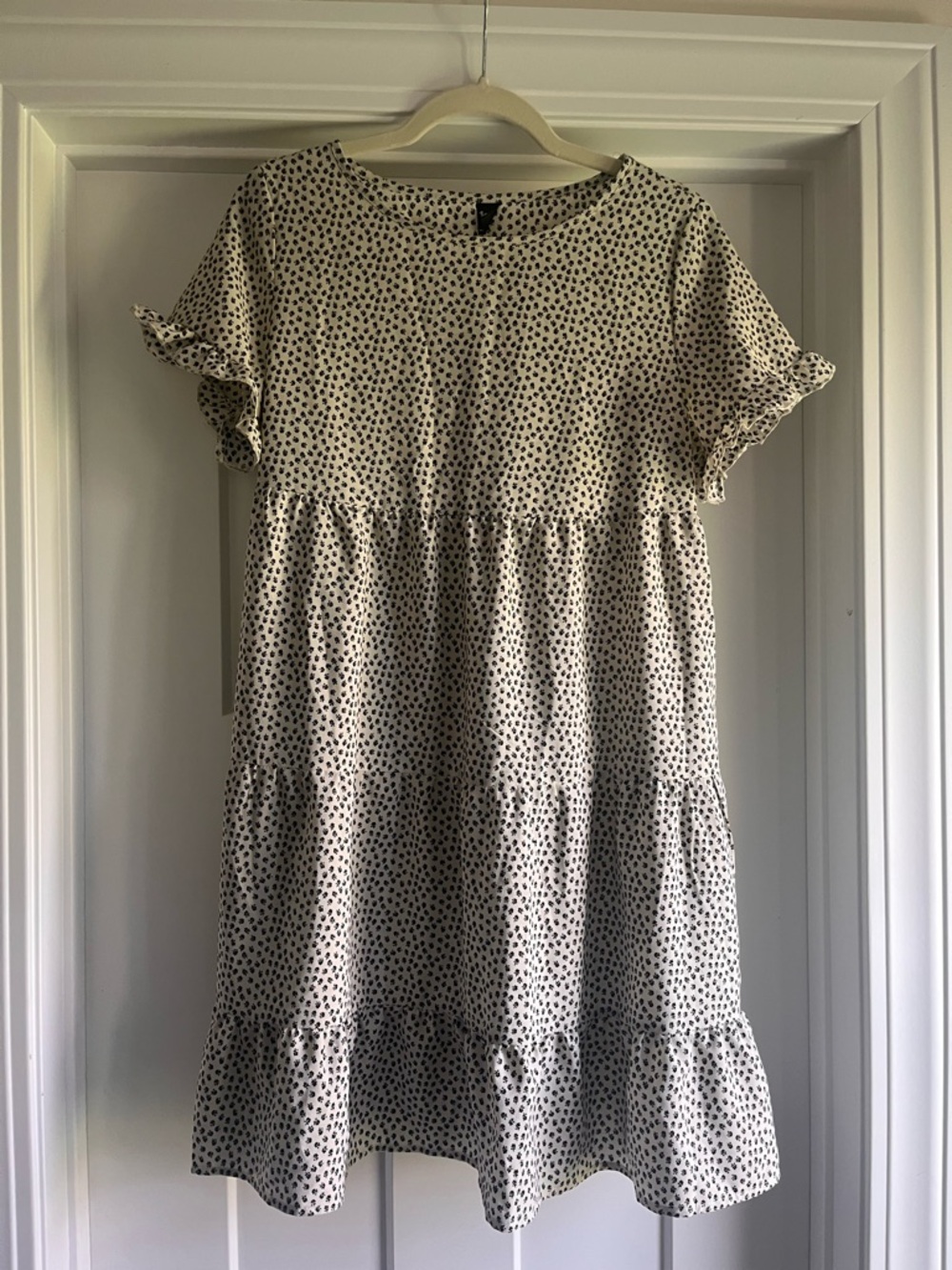 Women’s Cream Polka Dot Tiered Dress
